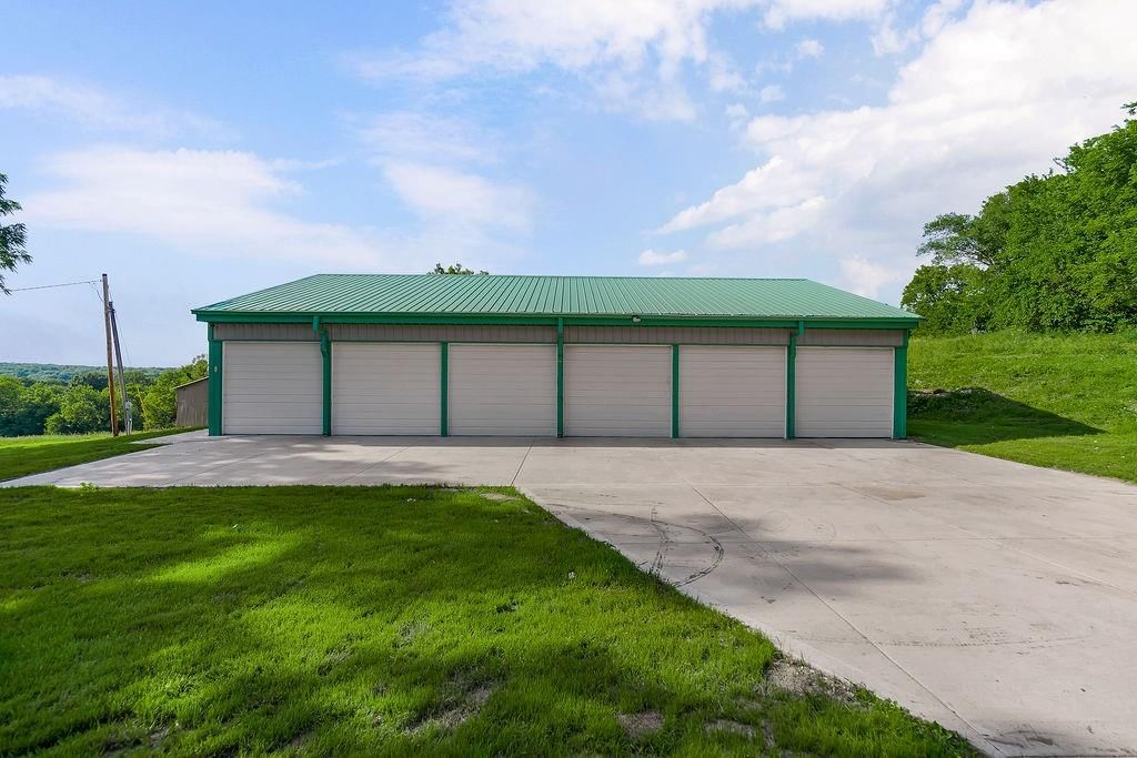 31906 E Burgess Road — photo 4