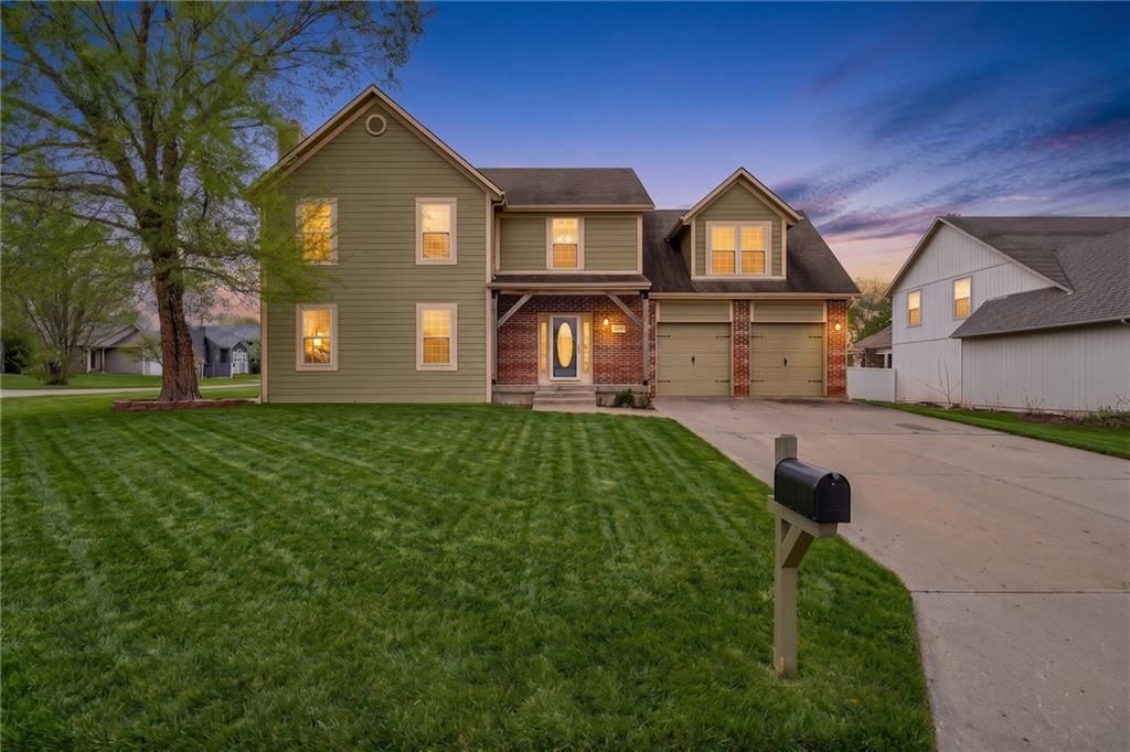 20865 Poplar Court, Spring Hill, KS