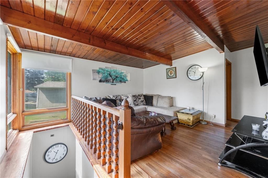 6104 N Garfield Avenue — photo 5