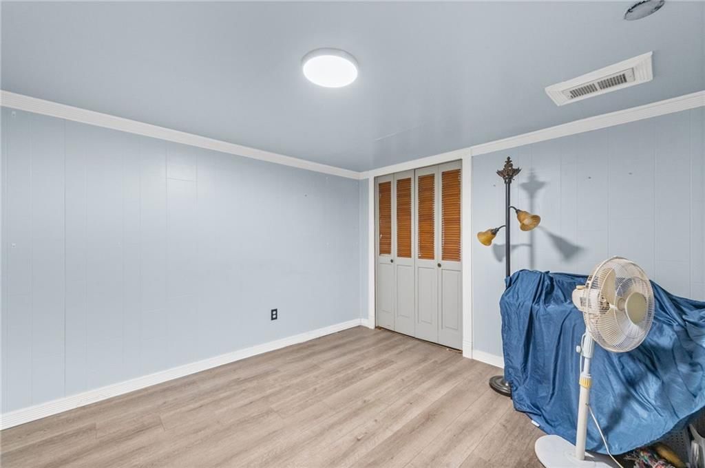 6104 N Garfield Avenue — photo 23