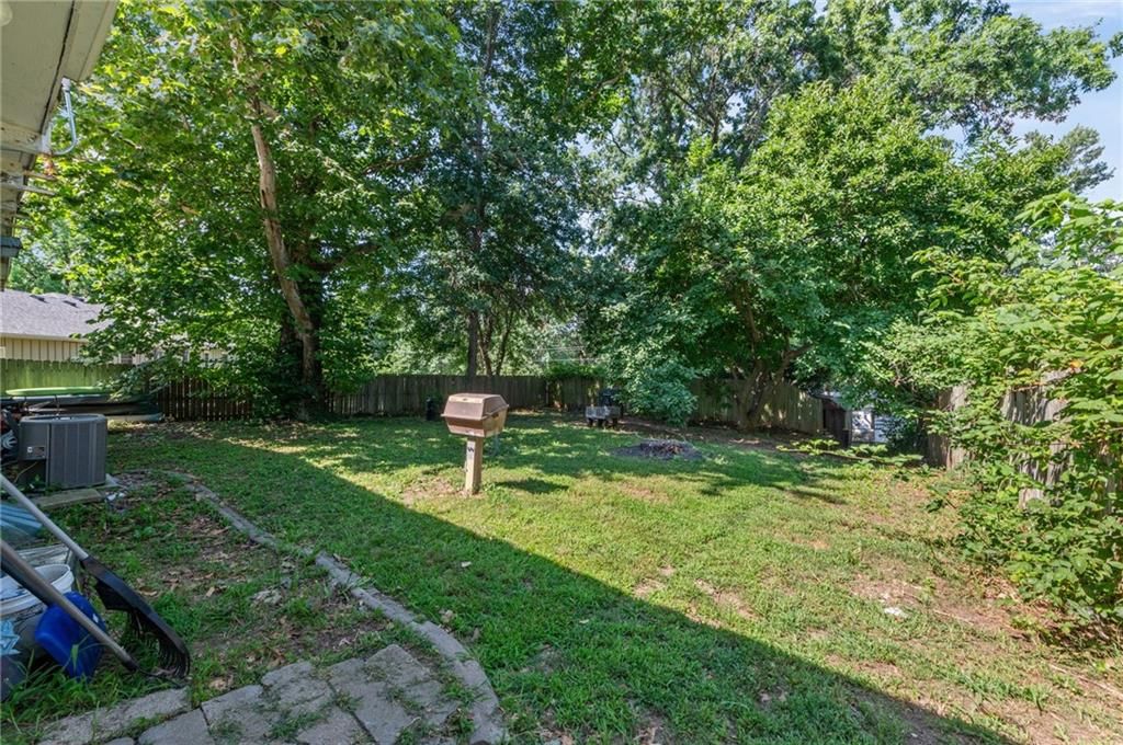 6104 N Garfield Avenue — photo 29
