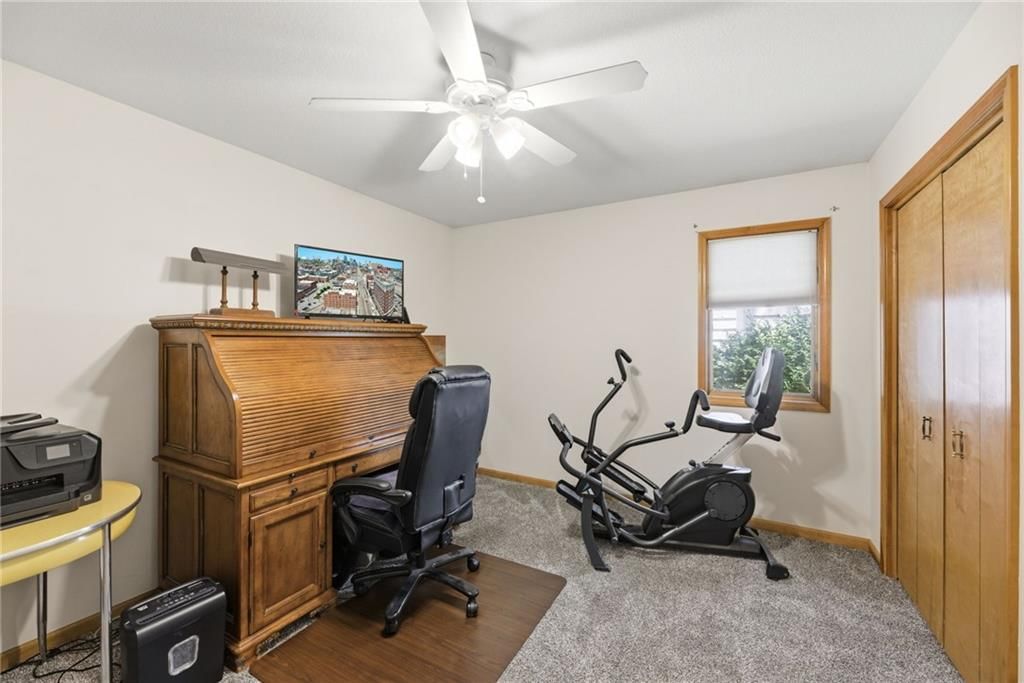 904 Joseph Drive — photo 18