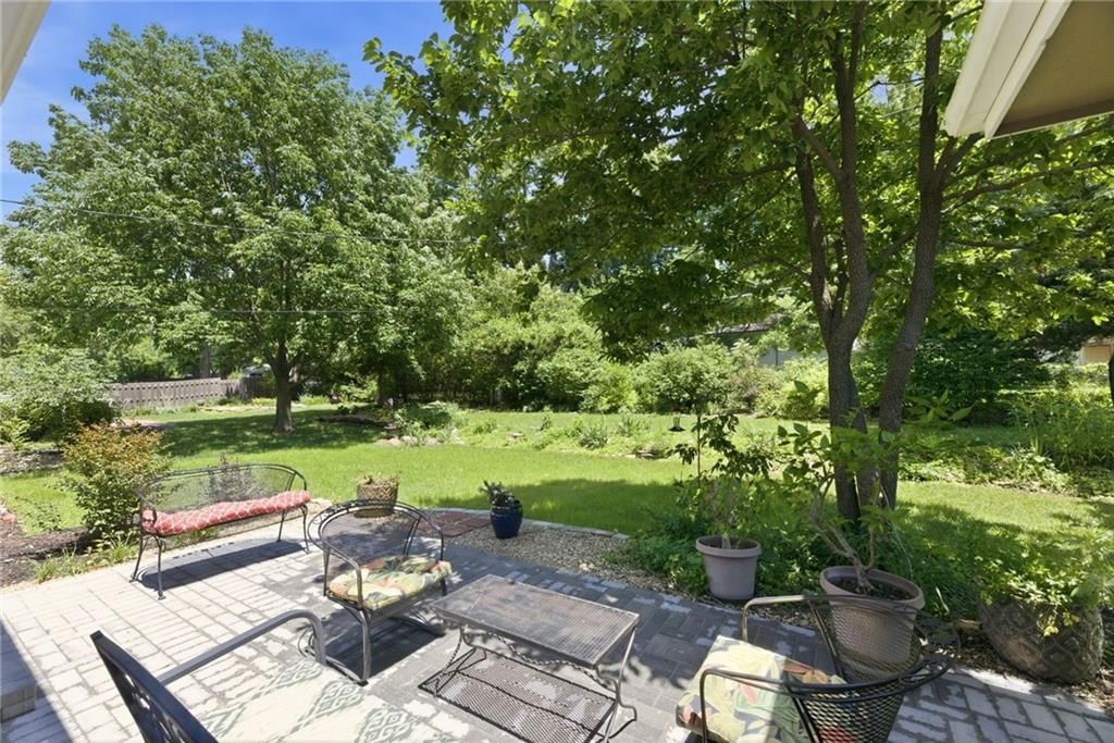 904 Joseph Drive — photo 29