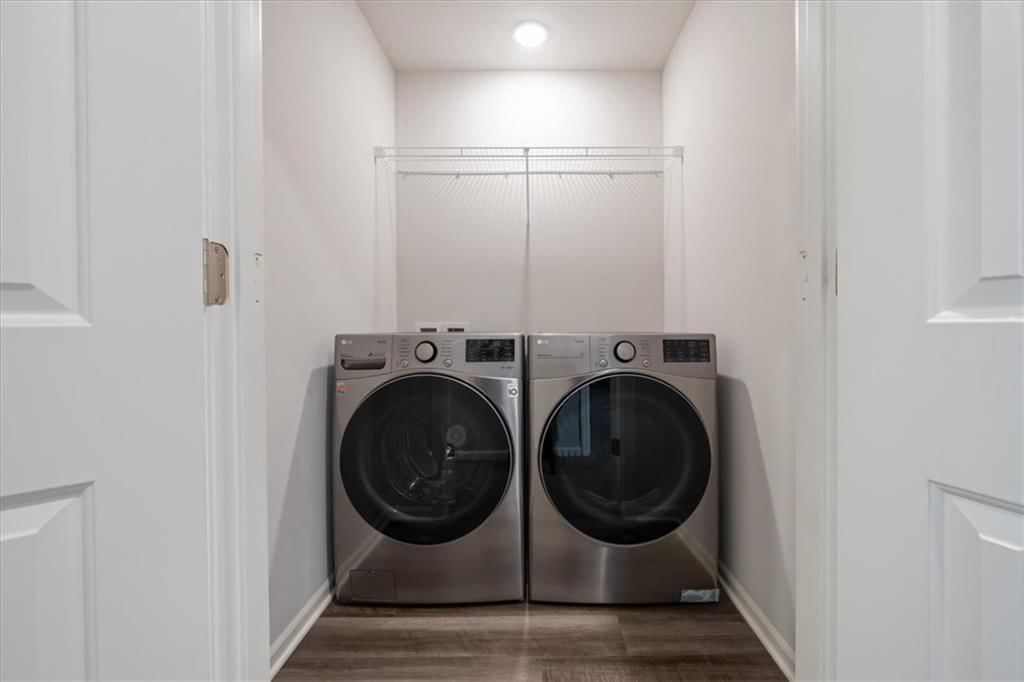 723 Connor Street — photo 18