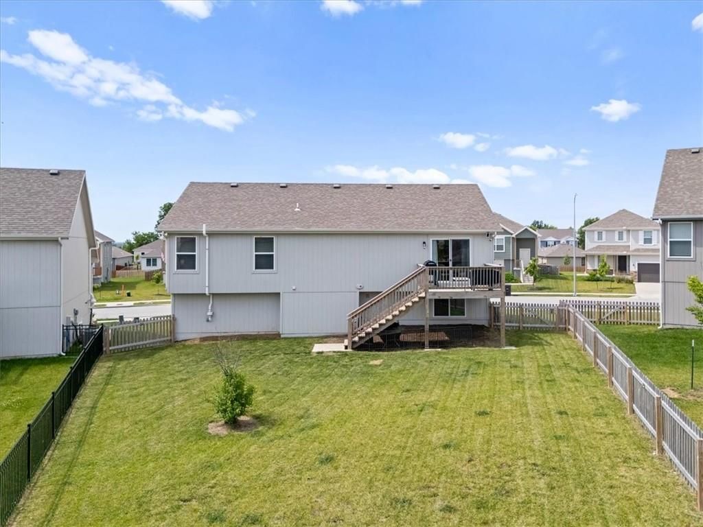 723 Connor Street — photo 22
