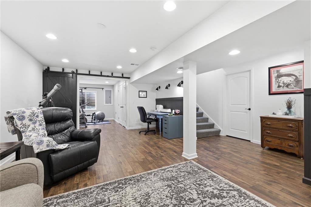 1406 Silhouette Drive — photo 40
