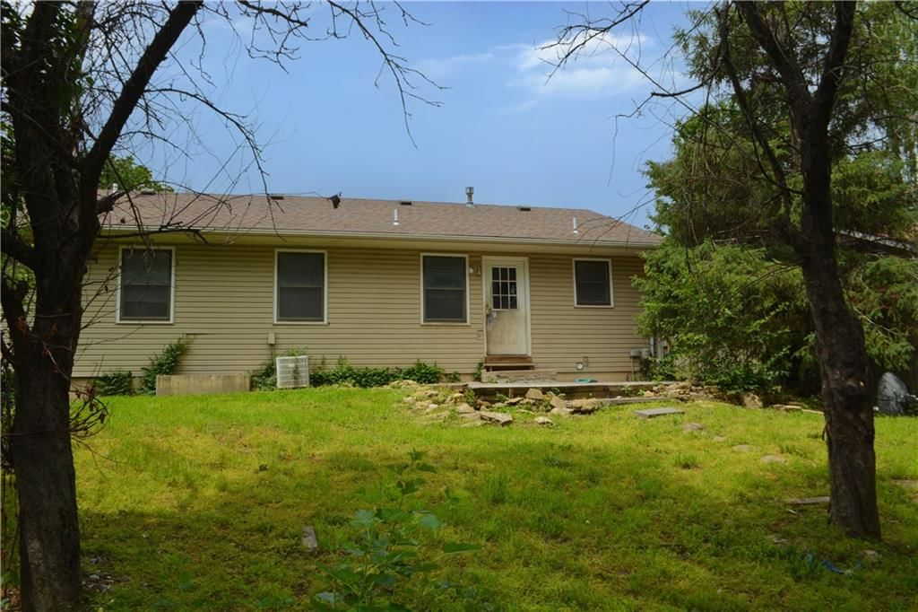 1524 Savage Street — photo 24
