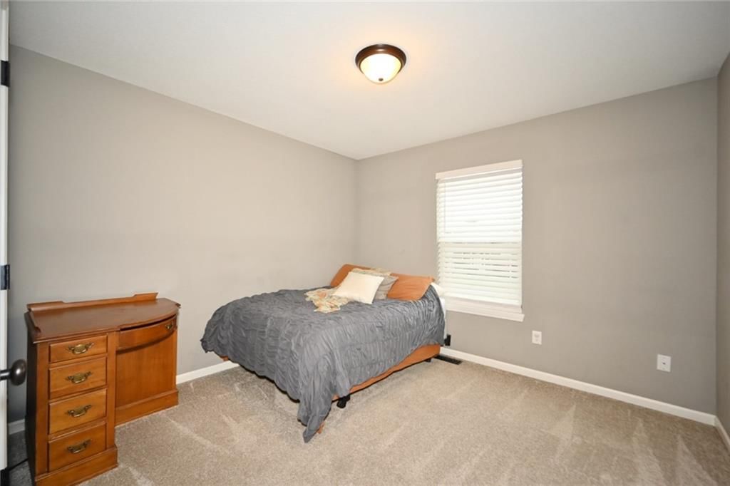 1103 E 18th Street — photo 21