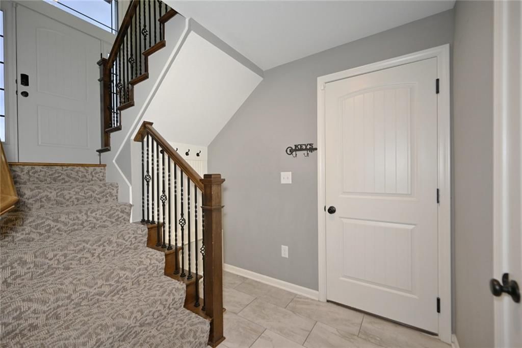 1103 E 18th Street — photo 24