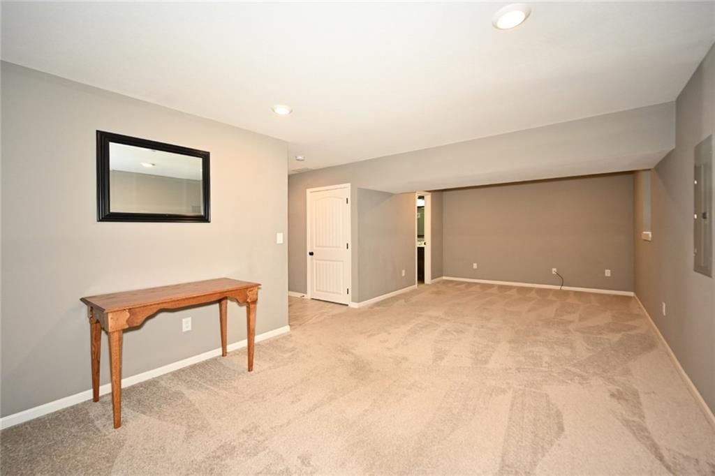 1103 E 18th Street — photo 26