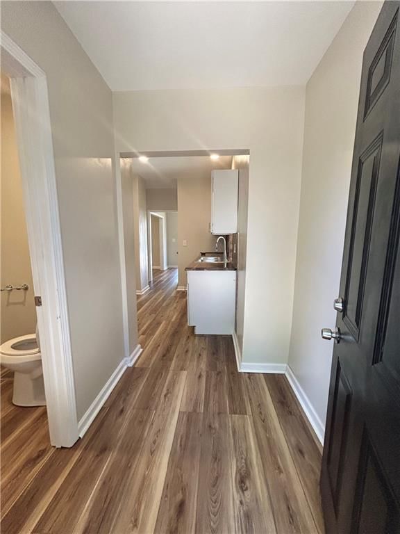 5246 Lyon Avenue — photo 11