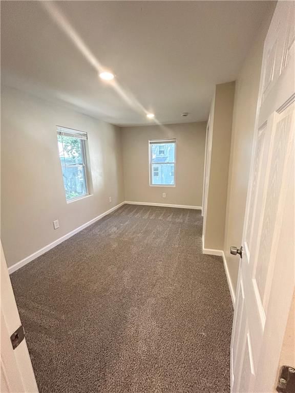 5246 Lyon Avenue — photo 15