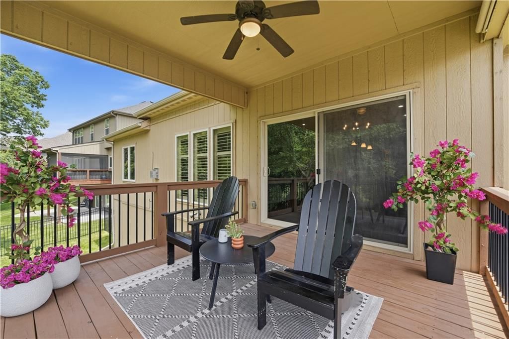 8806 N Norton Avenue — photo 21