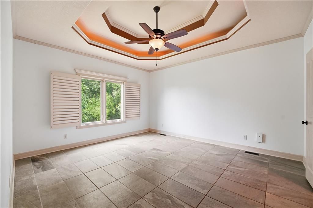 8806 N Norton Avenue — photo 25