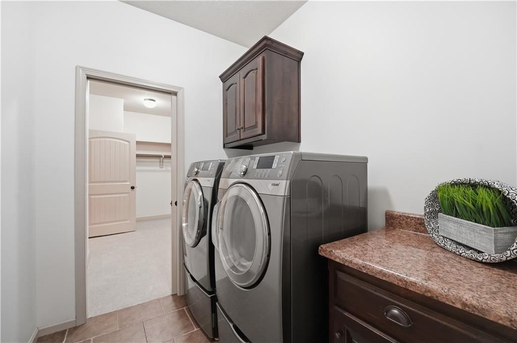 8806 N Norton Avenue — photo 33
