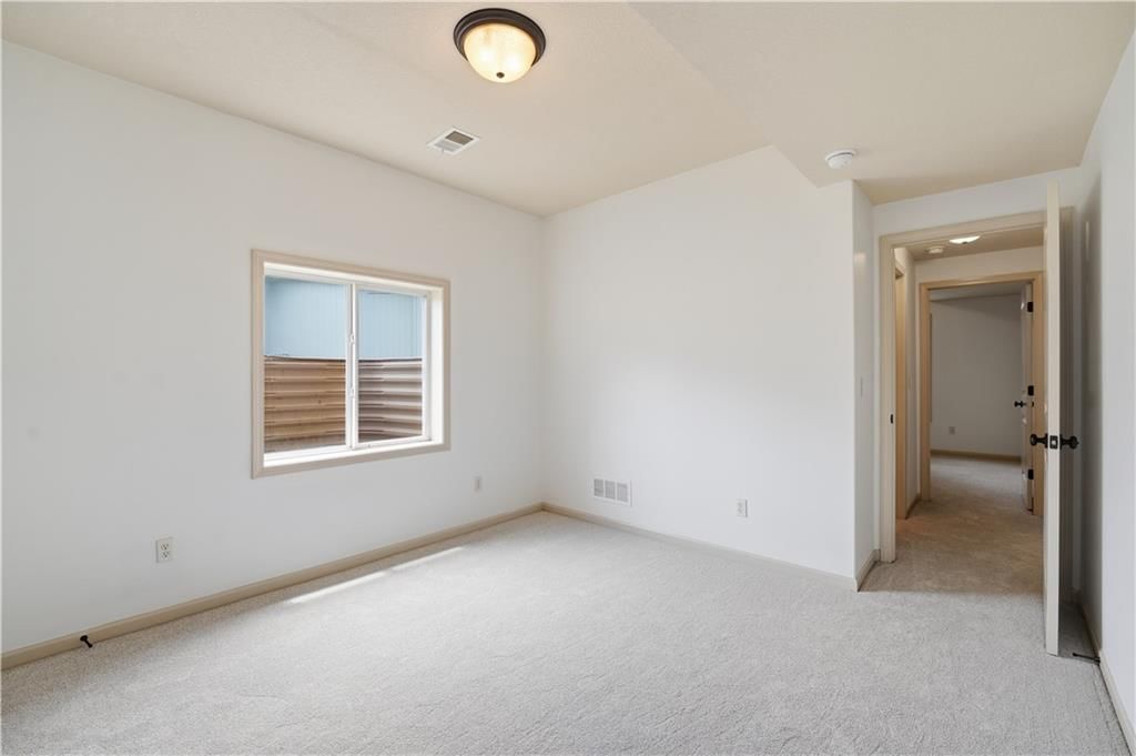8806 N Norton Avenue — photo 46