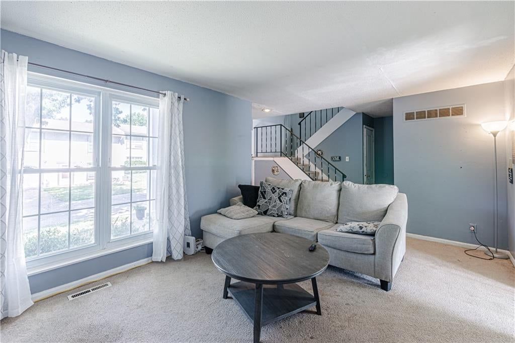 8033 N Harrison Lane — photo 9