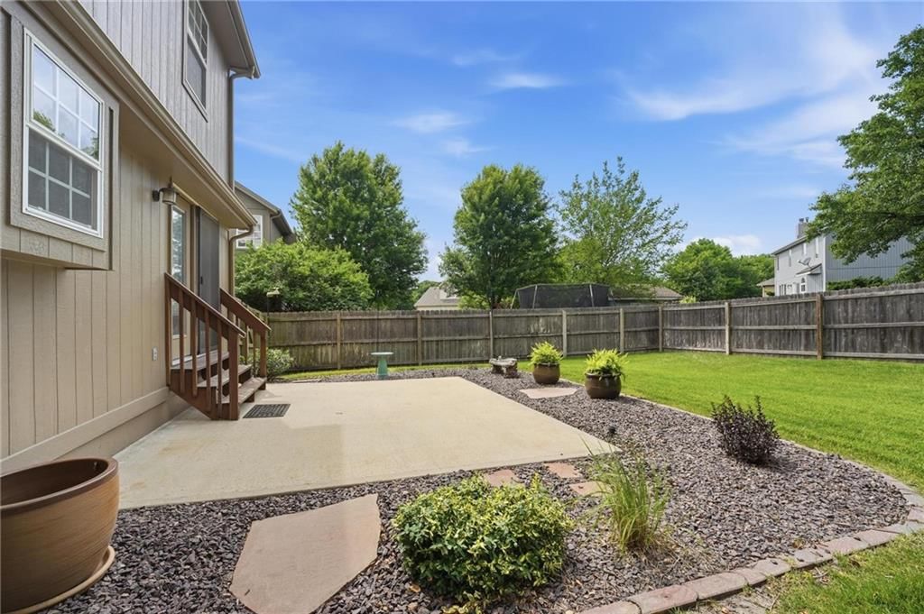 908 SE 12th Street — photo 38