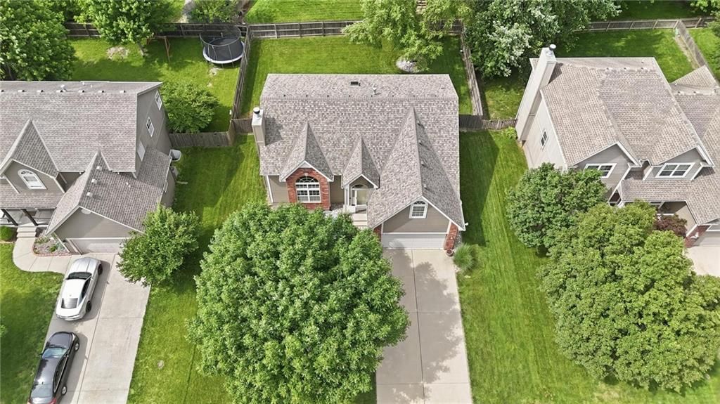 908 SE 12th Street — photo 41