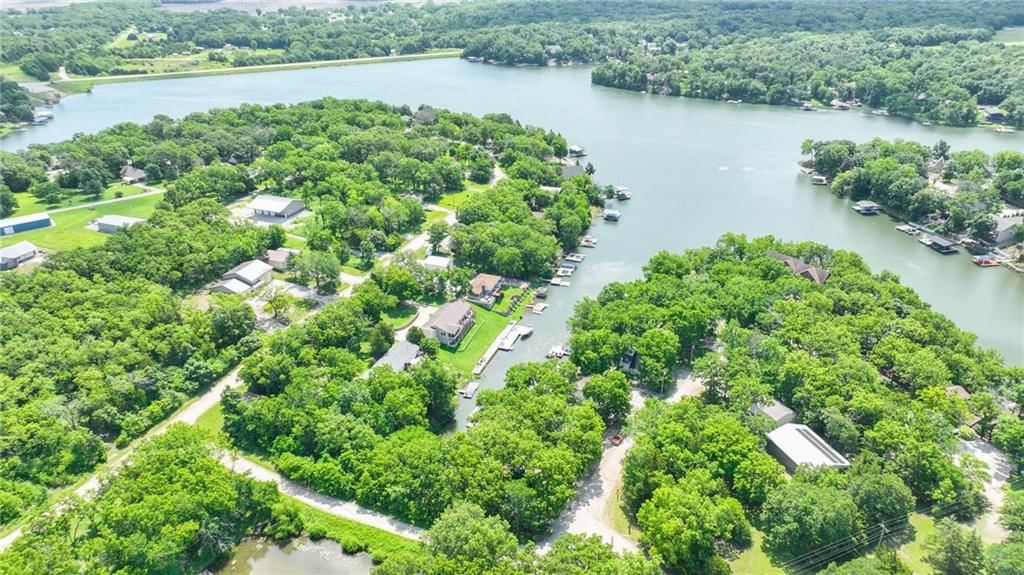 321 W Sugar Lake Drive — photo 36