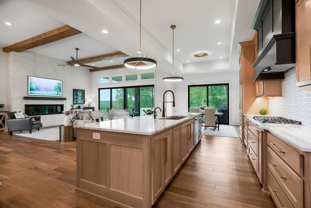 2270 Scenic View Drive — photo 10