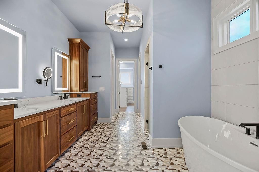 2270 Scenic View Drive — photo 20
