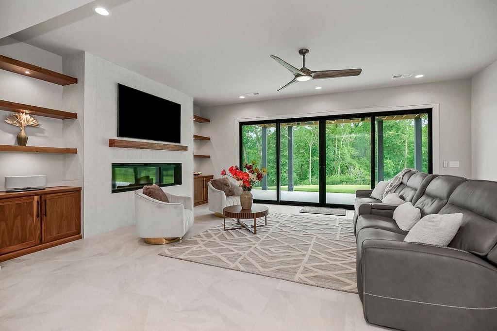 2270 Scenic View Drive — photo 27
