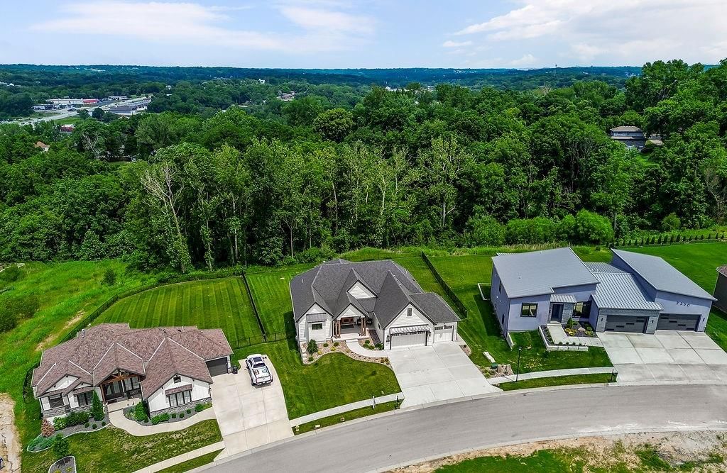 2270 Scenic View Drive — photo 42