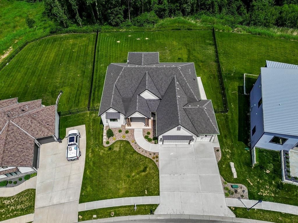 2270 Scenic View Drive — photo 43