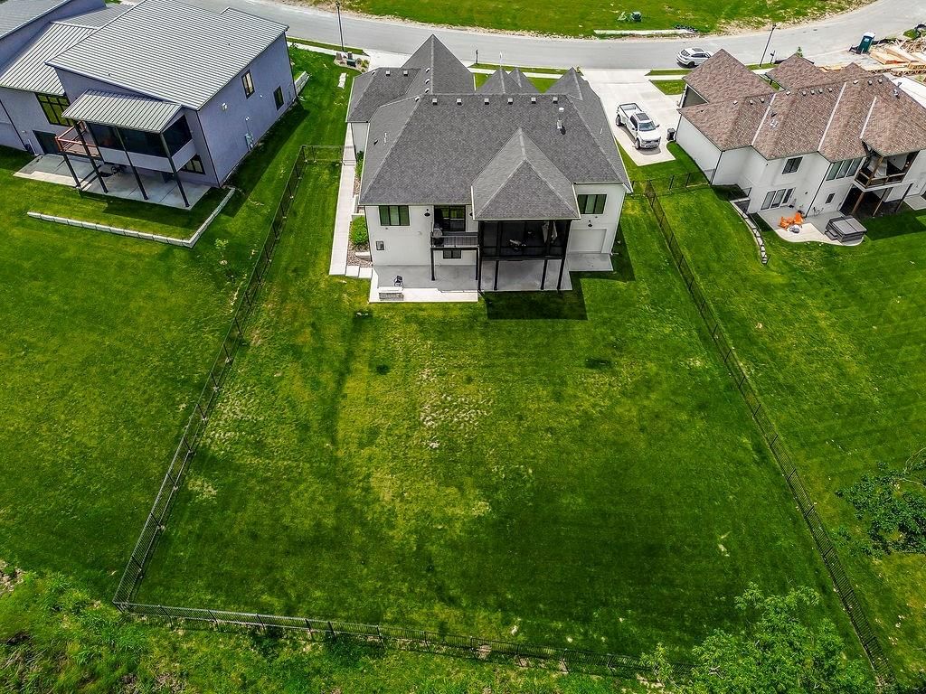 2270 Scenic View Drive — photo 44