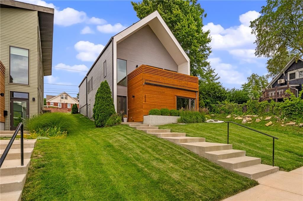 2549 Tracy Avenue — photo 3