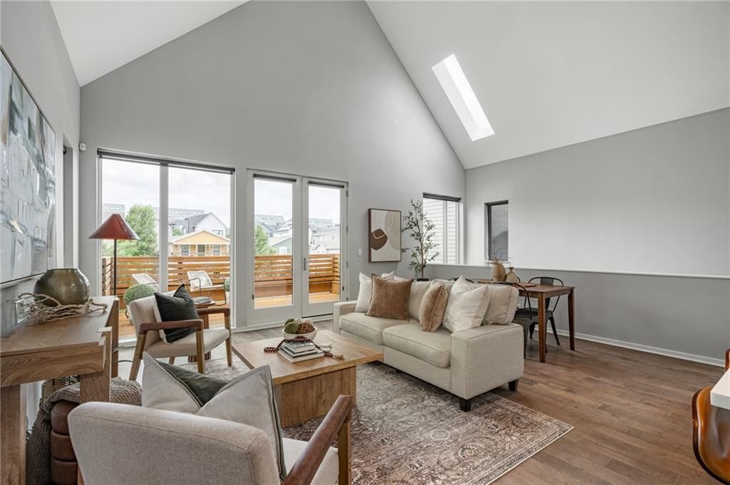 2549 Tracy Avenue — photo 19