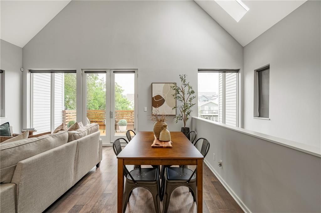 2549 Tracy Avenue — photo 25