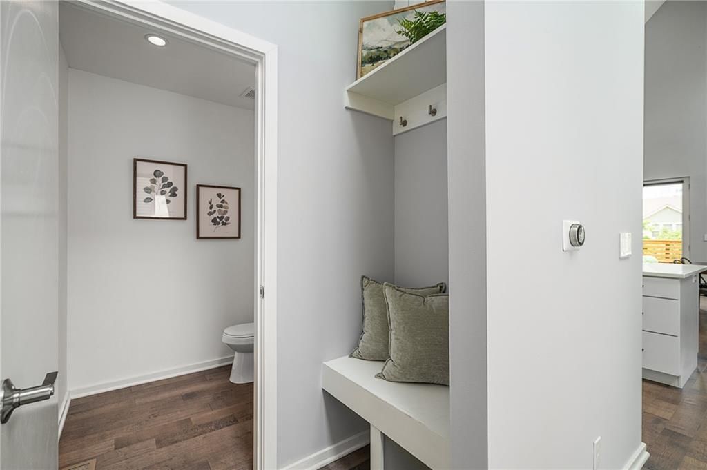 2549 Tracy Avenue — photo 26