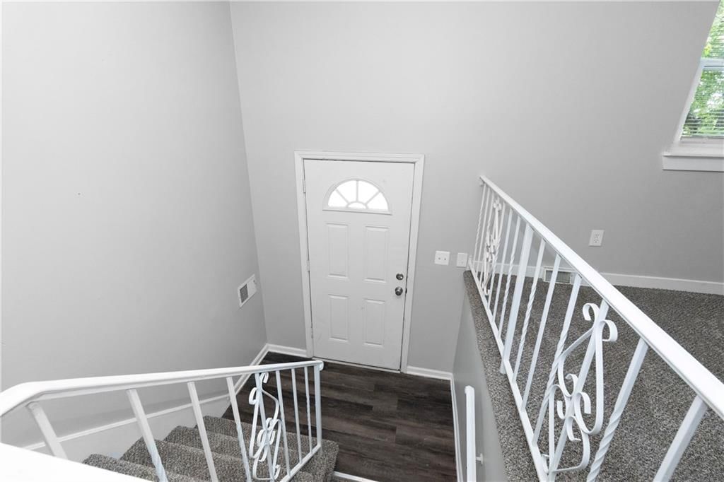 102 Cooper Street — photo 4