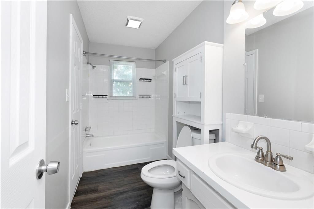 102 Cooper Street — photo 7
