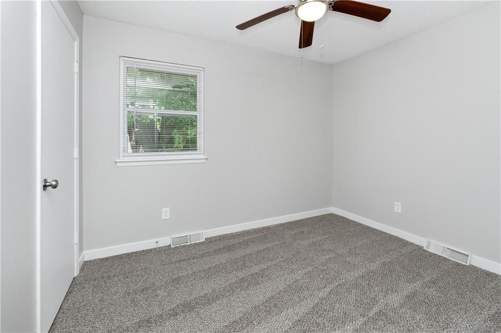 102 Cooper Street — photo 10