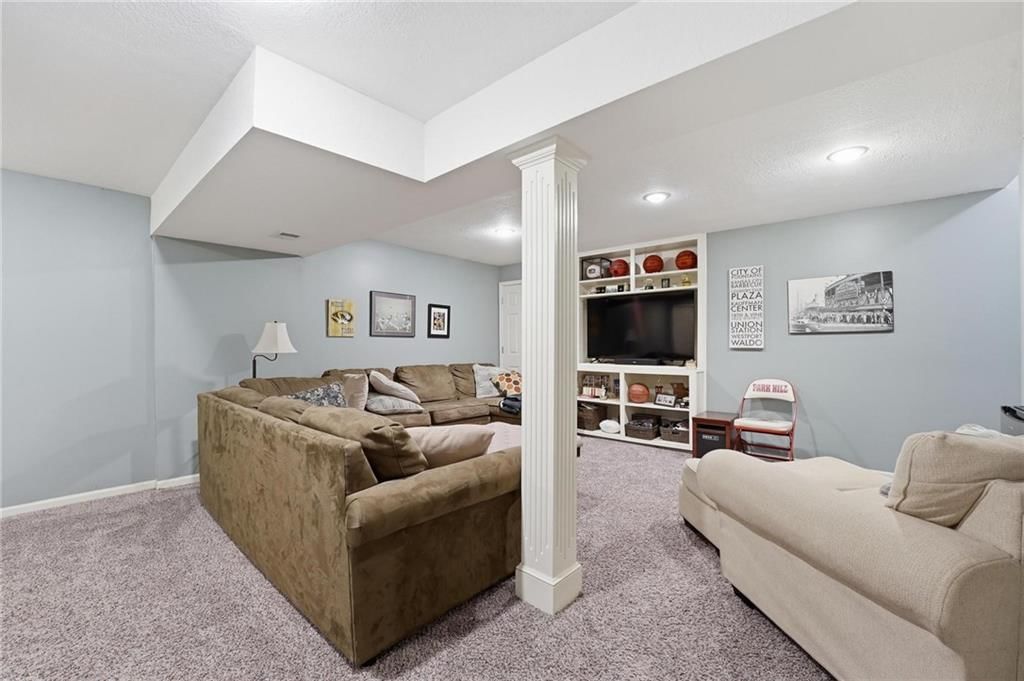 9611 N Ditzler Court — photo 37