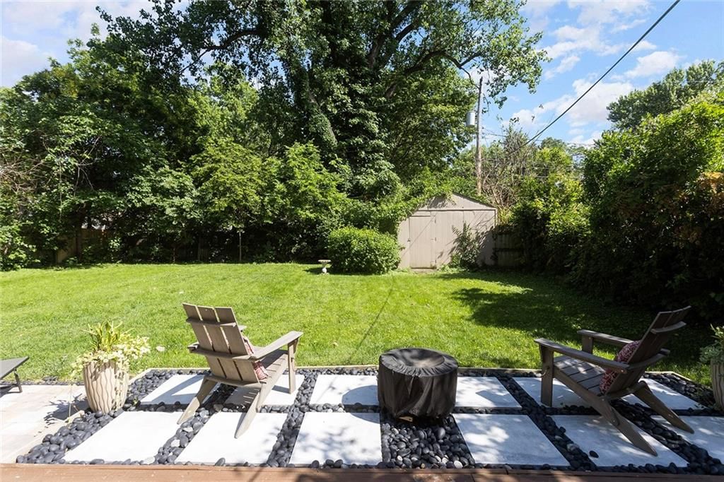 2311 W 76th Street — photo 27