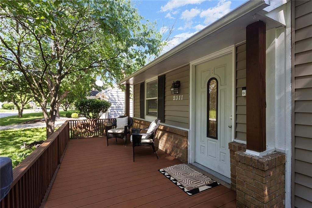 2311 W 76th Street — photo 35