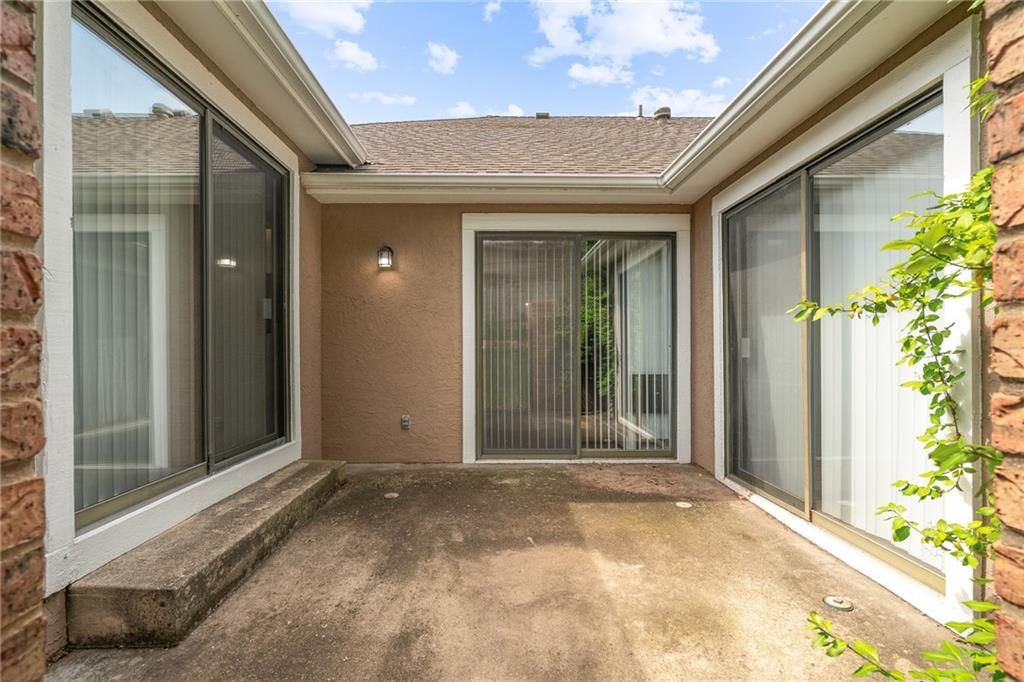 9736 Reeder Street — photo 34
