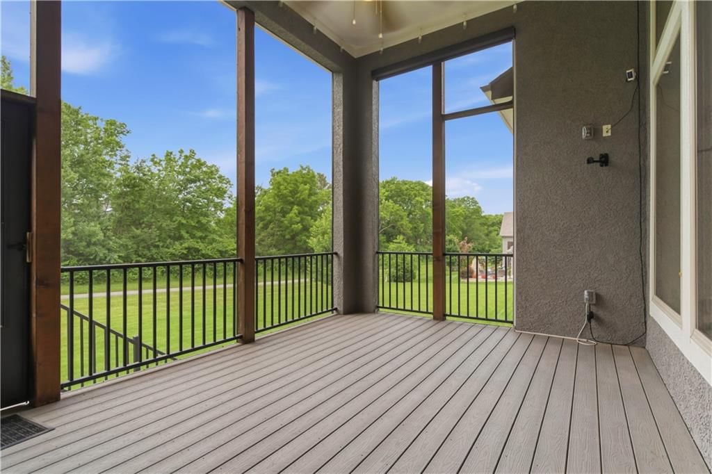 9603 W 152nd Terrace — photo 37