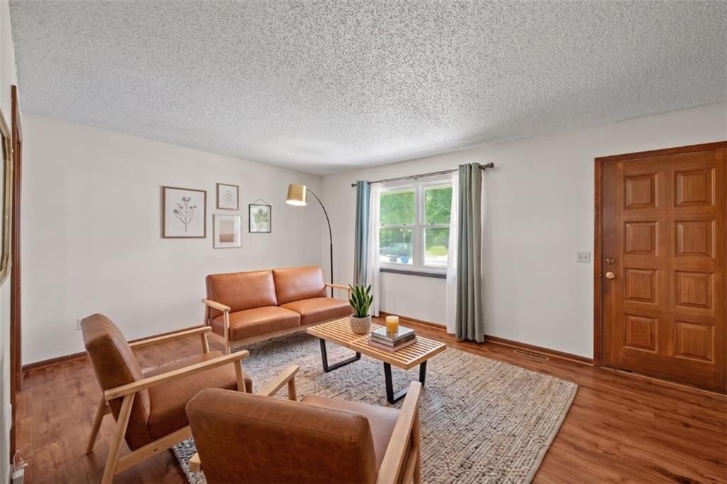 14805 S Bradley Drive — photo 4