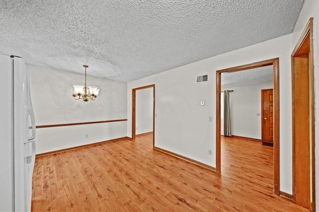 14805 S Bradley Drive — photo 10