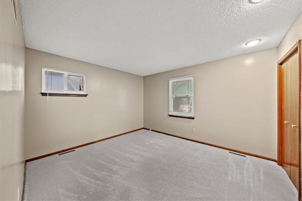 14805 S Bradley Drive — photo 19