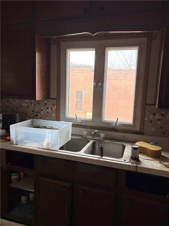 643 N Main Street — photo 7