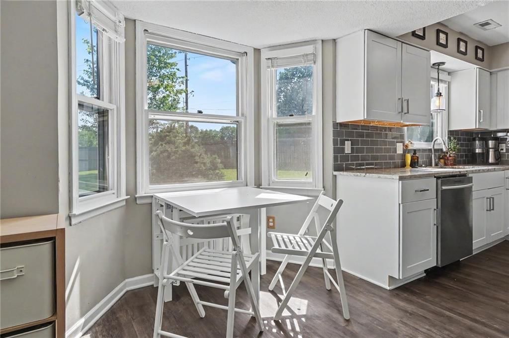 420 Cattleman Court — photo 9