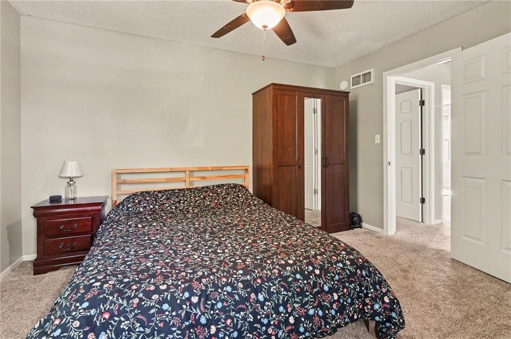 420 Cattleman Court — photo 21