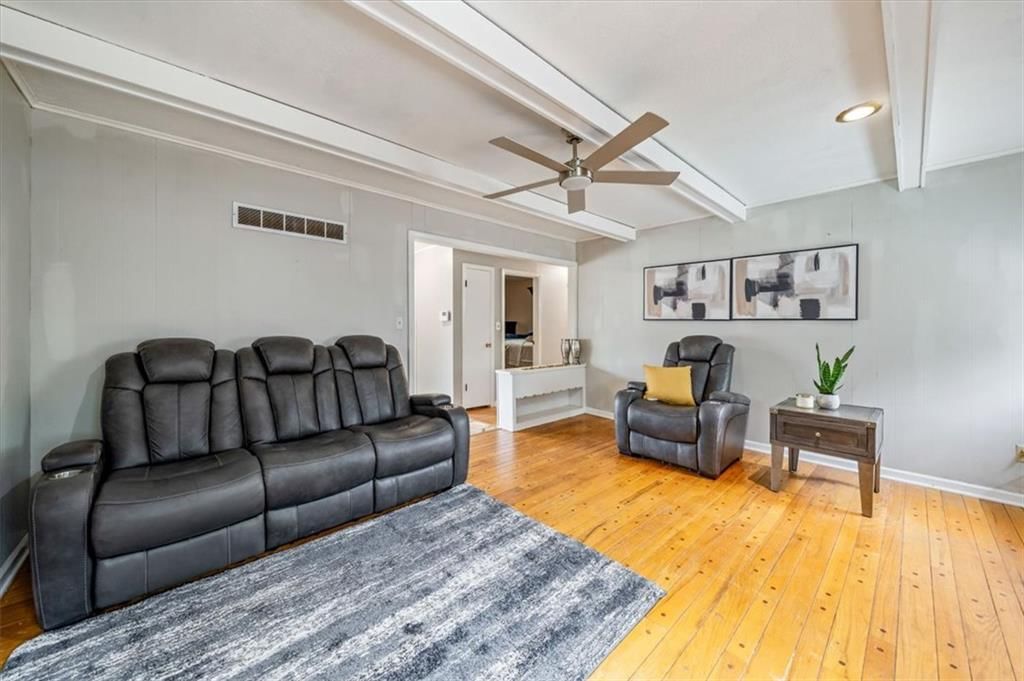8701 Evanston Avenue — photo 6