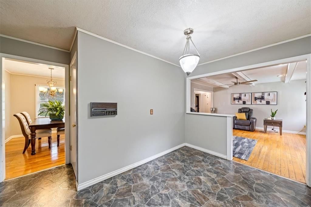 8701 Evanston Avenue — photo 8